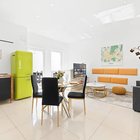 Lemon3 - Privater Garten Mit Grill, Mini-gym, Zentral In